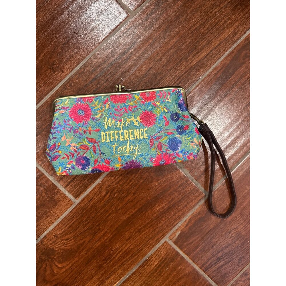 Natural Life Clutch Wallet